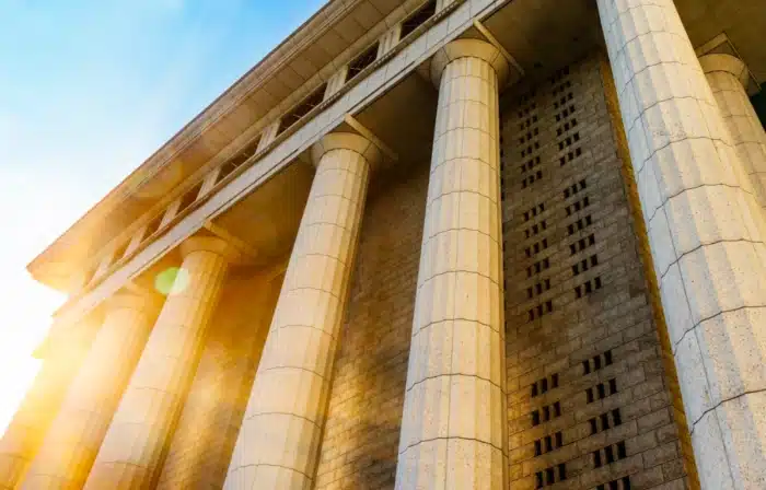 résoudre litige fournisseur tribunal