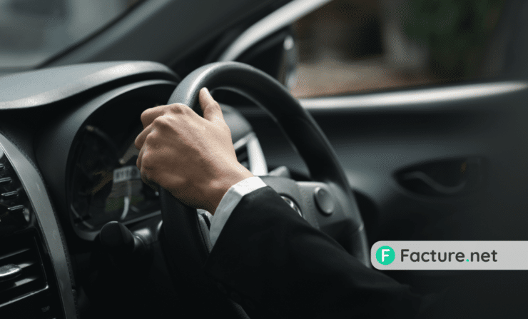 Conduire une voiture de fonction